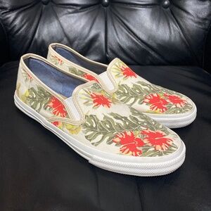 Talbots slip on canvas flats floral womens size 9 9m
